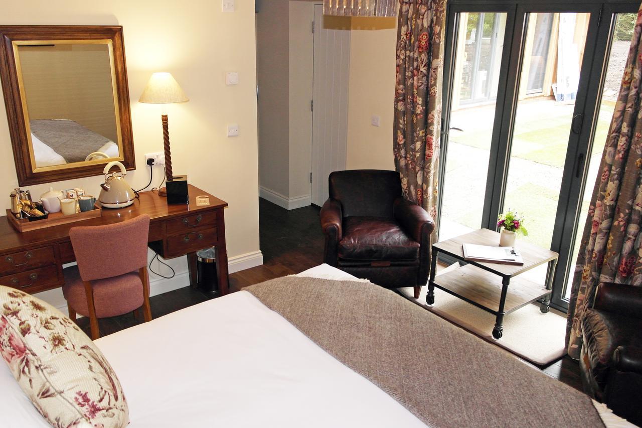 The Thomas Lord Hotel West Meon Kültér fotó