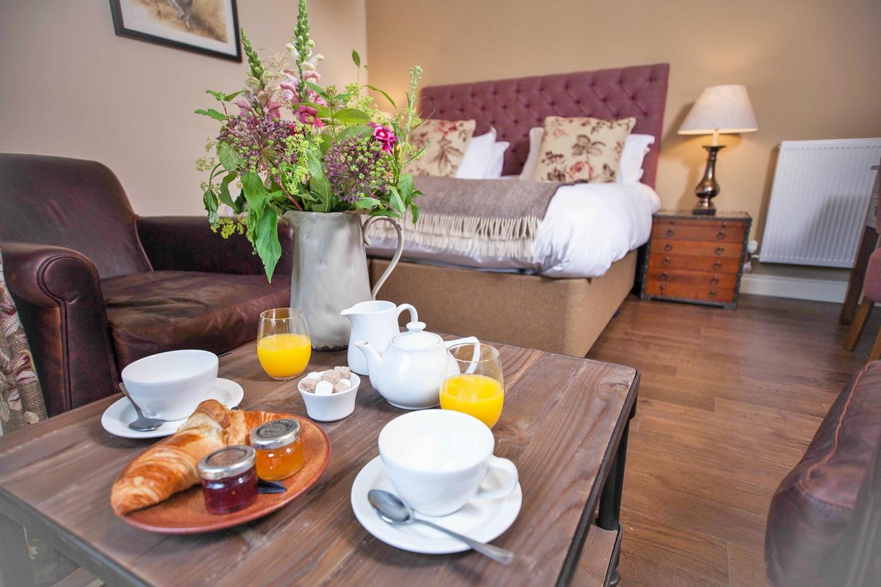 The Thomas Lord Hotel West Meon Kültér fotó